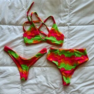 MOANA BIKINI - Reversible Bikini 👙💚🧡💖